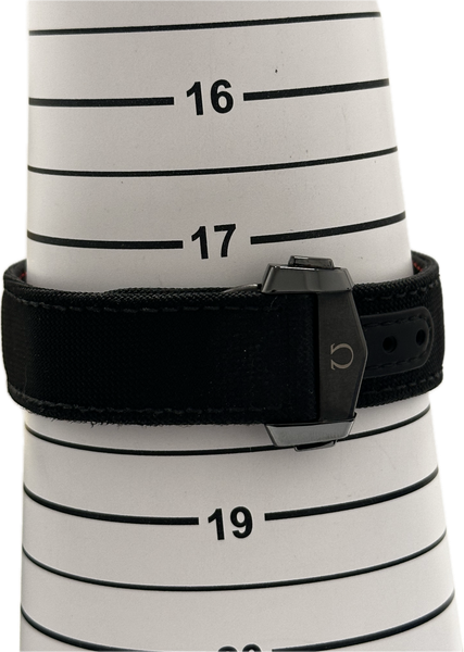 Omega Speedmaster Dark Side of the Moon 311.92.44.51.01.007